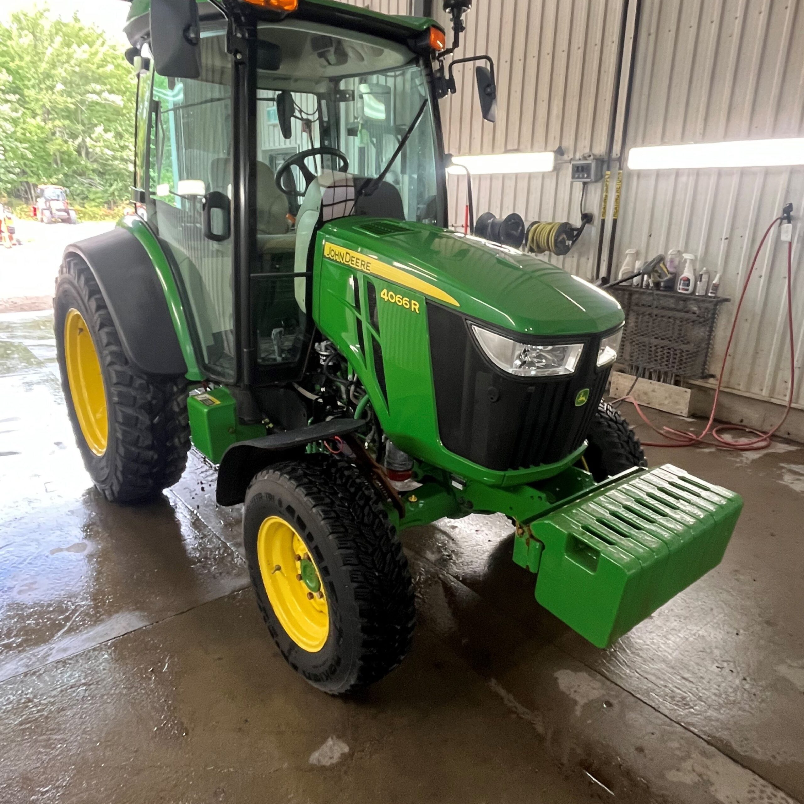 TRACTEUR 4X4 USAGÉ 2020 JOHN DEERE 4066R