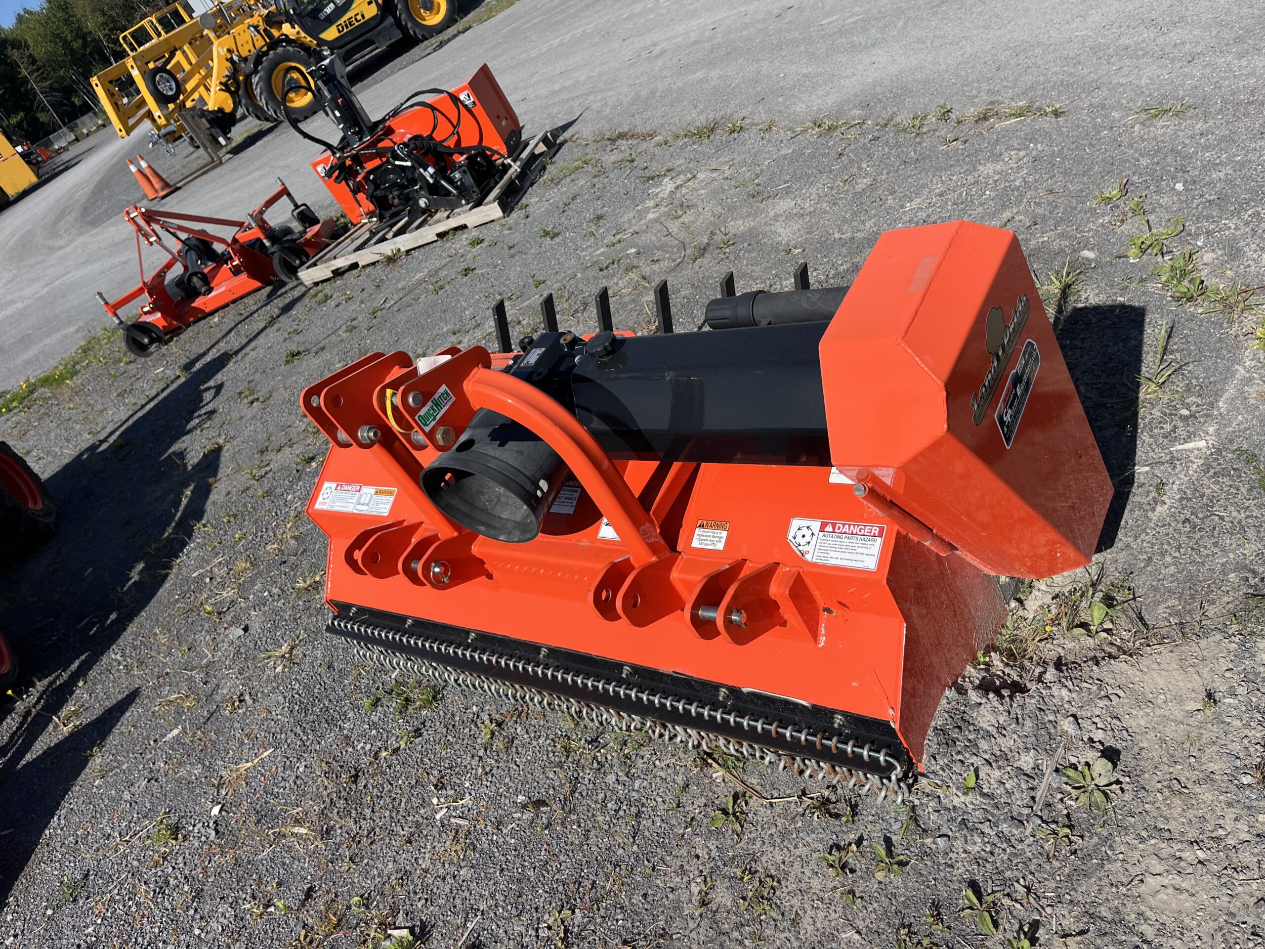 USAGÉ (COMME NEUVE) 2022 TONDEUSE À FLÉAU LANDPRIDE FM2560